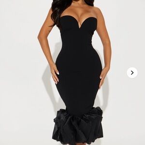 Fashion Nova Black Strapless Dress with Ruffle Hem